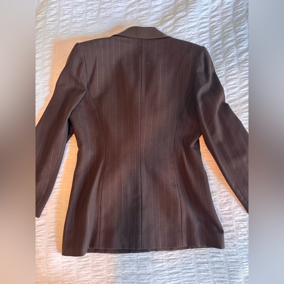Vintage Alberto Makali Brown Pinstripe Women's Blazer - Picture 10 of 11